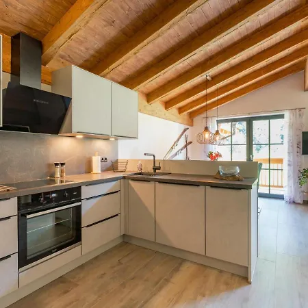 Pinzgau 2d * 왈드임핀즈가우